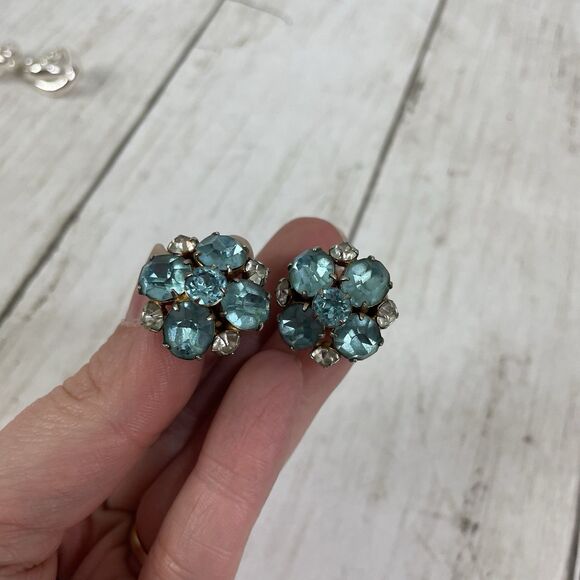 VTG Earrings 4 Pairs - Clip On & Screw back Silver Tone Blue Rhinestone Opal - Picture 7 of 10